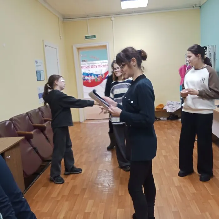  Тематическая программа «Зимние потехи»