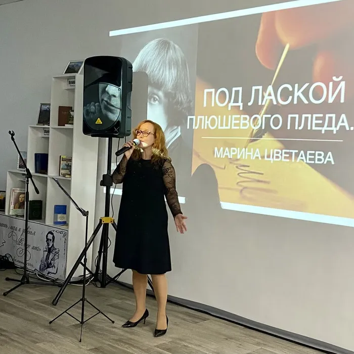 Музыкальная гостиная «Лейся, песня!»