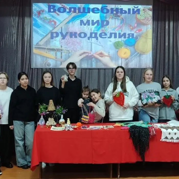 В рамках проекта Пушкинская карта в Уватском районе прошла тематическая программа «Волшебный мир рукоделия»