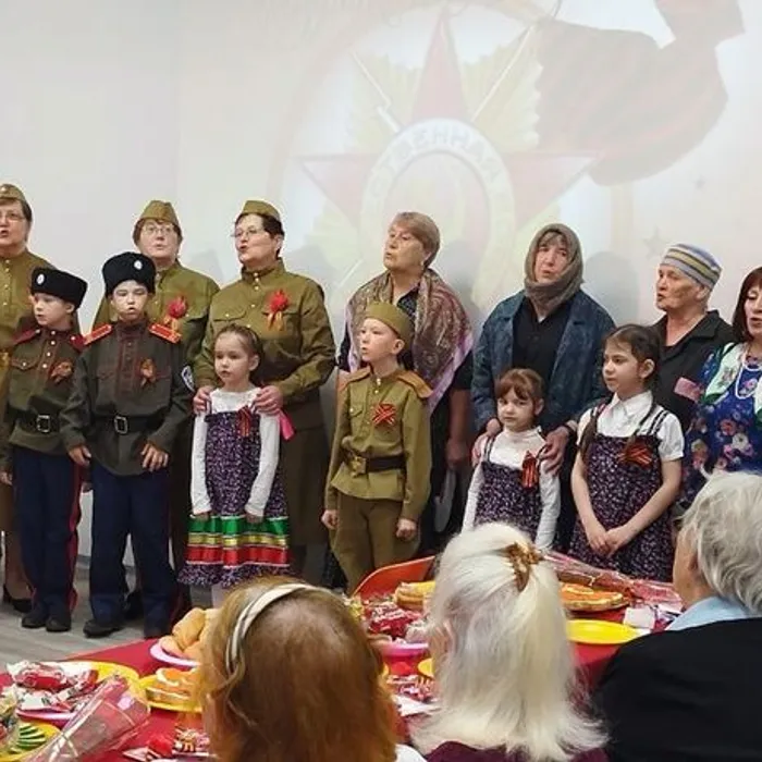 Праздничную встречу «Нам дороги эти позабыть нельзя»