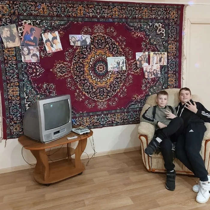 Тематическая дискотека в стиле 90-х